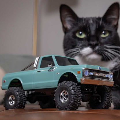 1/30 Axial SCX30 Chevrolet K10 (Battery & Charger Included)