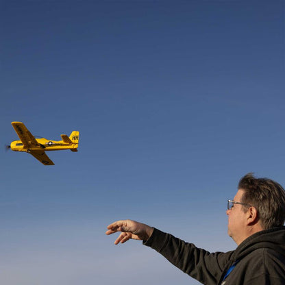 HobbyZone T-28 Trojan 450mm RTF with SAFE (2 Flight Batteries Included)