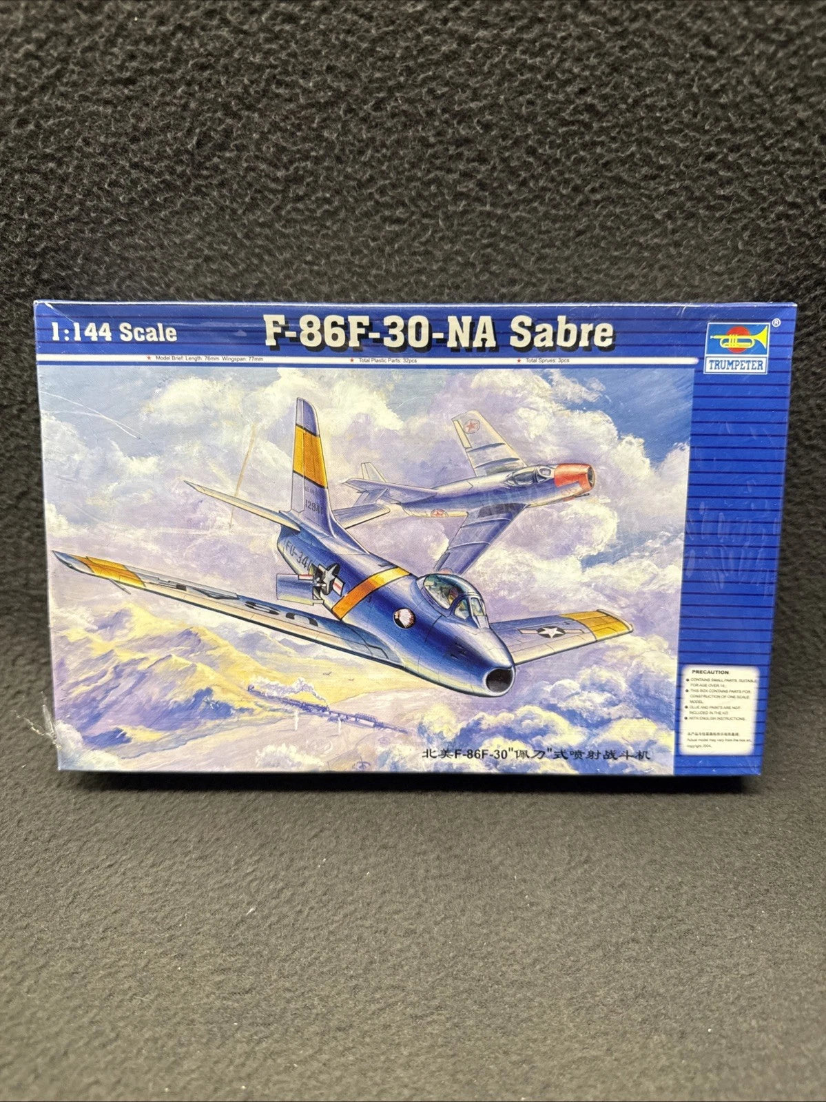 Trumpeter 1/144 F-86F-30-NA Sabre 01320 Model Kit